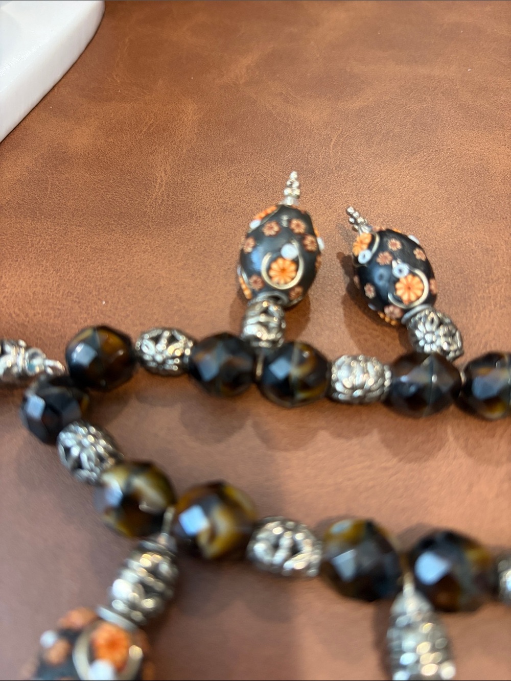 Vintage Beaded Necklace Textured Floral Witchy Boho Whimsigoth Tigers Eye - Picture 9 of 9